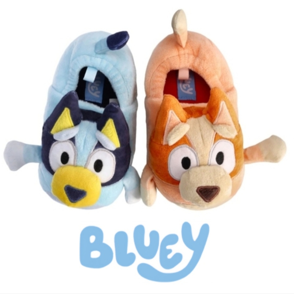 NEW - NWT Bluey & Bingo Unisex Toddler 3D Character Plush Slippers; Size 7-8